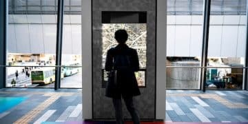 AI in Retail: Revolutionizing US Stores with Inventory & Customer Engagement - Cover Image