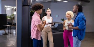 AI-Driven Customer Service: Boosting US Satisfaction Rates by 20% - Cover Image